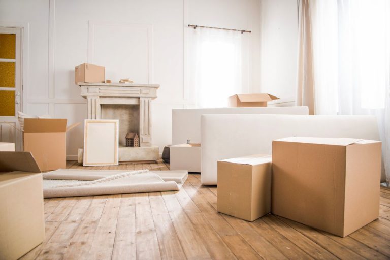 Read more about the article Furniture moving companies in Dubai