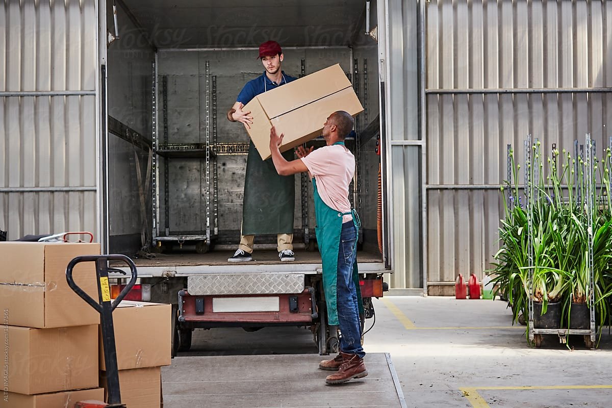 International Moving Companies in Dubai